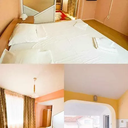 за гости ники-тити Penzion Kiten (Burgas)