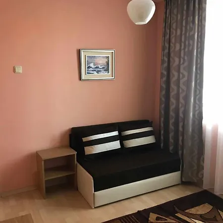 за гости ники-тити Penzion Kiten (Burgas)