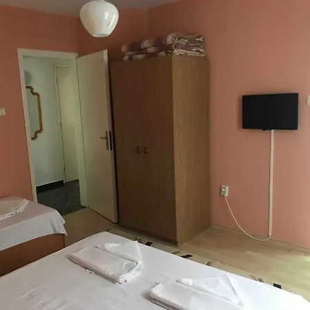 Penzion за гости ники-тити Kiten (Burgas)
