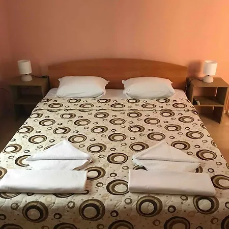 Penzion за гости ники-тити Kiten (Burgas)